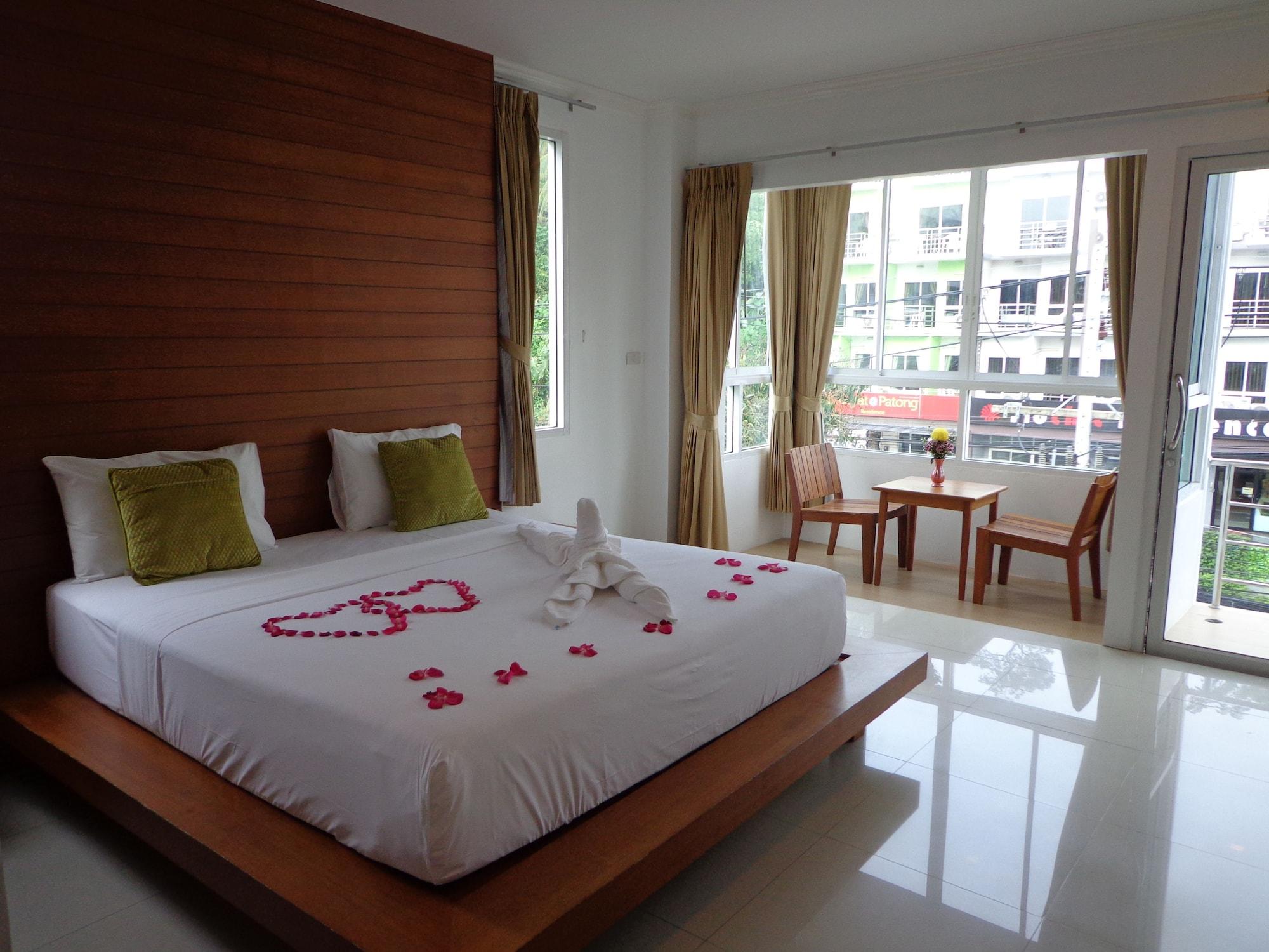 Sukcheewa Residence Phuket Patong Ngoại thất bức ảnh