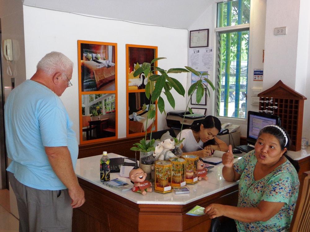 Sukcheewa Residence Phuket Patong Ngoại thất bức ảnh